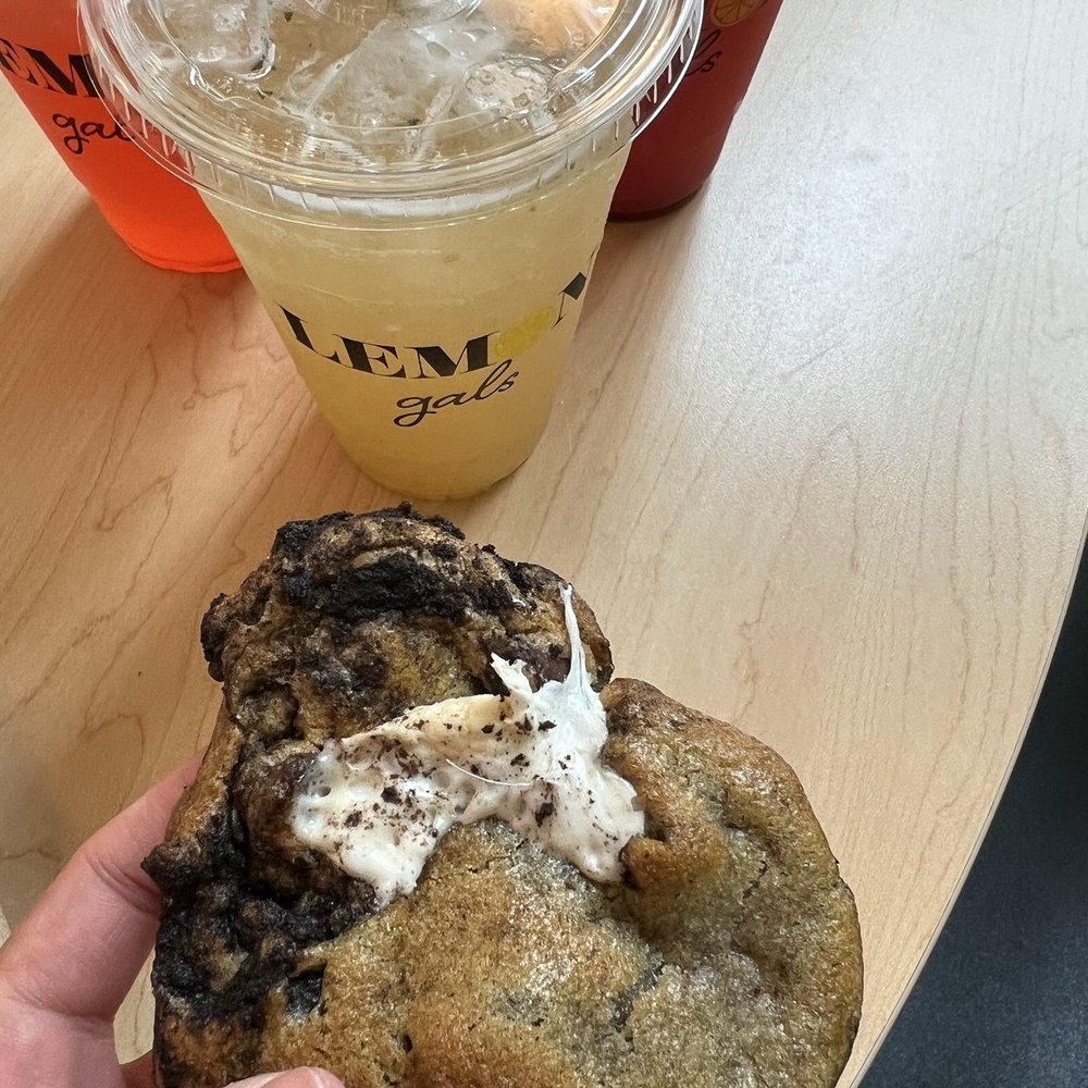 Lemon Gals - S'mores cookie - Coffee & Tea Near Me - San Pablo, California Lemon Gals - S'mores cookie - Coffee & Tea Near Me - San Pablo, California