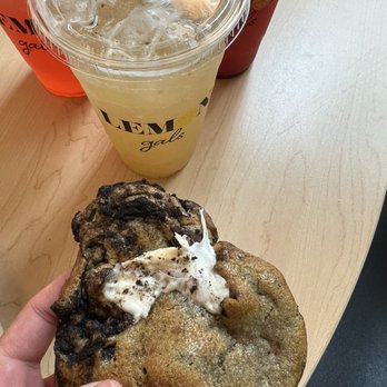 Lemon Gals - S'mores cookie - Coffee & Tea Near Me - San Pablo, California Lemon Gals - S'mores cookie - Coffee & Tea Near Me - San Pablo, California