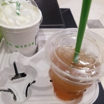Shake Shack Upper East Side - Cookies and cream shake and an Arnold Palmer - Burgers Near Me - New York, New York Shake Shack Upper East Side - Cookies and cream shake and an Arnold Palmer - Burgers Near Me - New York, New York