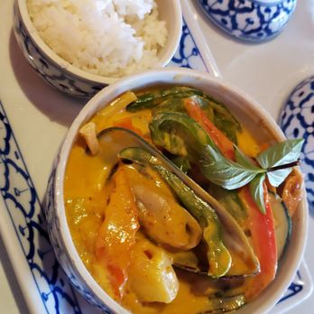Jutamas - GANG-DANG TA-LAY - Thai Near Me - Hattiesburg, Mississippi