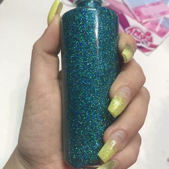 Nailgazms - This was 2-3weeks growth with no lifting - Nail Technicians Near Me - montclair, California