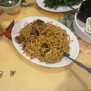 Din Ho Chinese BBQ - N1. Combo Pan Fried Noodle - Barbeque Near Me - Austin, Texas Din Ho Chinese BBQ - N1. Combo Pan Fried Noodle - Barbeque Near Me - Austin, Texas