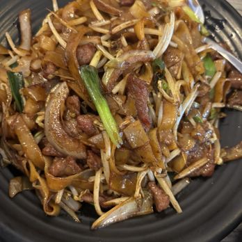 IT DIMSUM - beef chow fun (without sauce) - Dim Sum Near Me - Albuquerque, New Mexico