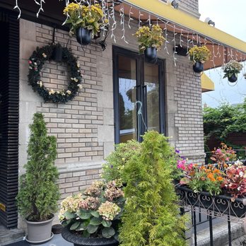 The Sweet Sap - New American Near Me - Flushing, New York The Sweet Sap - New American Near Me - Flushing, New York