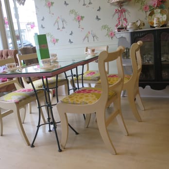 Vinteas - Lovely tables and chairs - Tea Rooms Near Me - Royal Leamington Spa, WAR