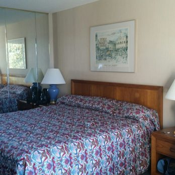 Flagship Inn - Second floor center room - Hotels Near Me - Bremerton, Washington