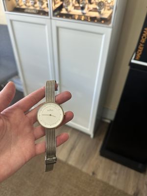 Mimo's Jewelry and Watches by null