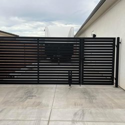 Legacy Fencing - Driveway Gate
