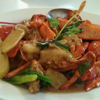 Lobster King - Live Lobster with Ginger and Green Onion - Seafood Near Me - Honolulu, Hawaii Lobster King - Live Lobster with Ginger and Green Onion - Seafood Near Me - Honolulu, Hawaii