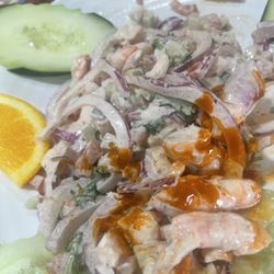 Mis Costas Marisqueria - Ensalada de Camaron (camarón, pepino, cebolla, cilantro, mayo)