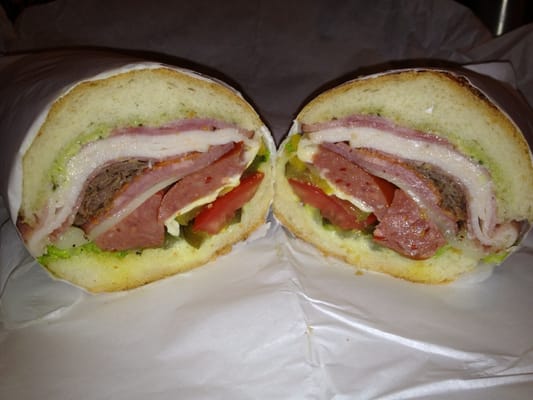 Miss Tomato Sandwiches and liquor by null