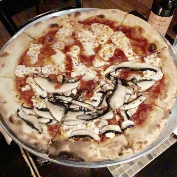 Giuseppina's - Portobello mushroom Pizza - Pizza Near Me - Brooklyn, New York