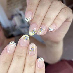 Seoul Glow Spa - Builder gel
