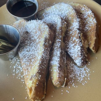 Oeste Bar & Cafe - French Toast - Burgers Near Me - Oakland, California Oeste Bar & Cafe - French Toast - Burgers Near Me - Oakland, California
