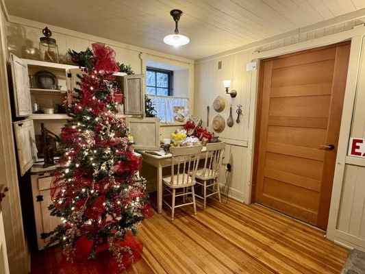 Gillette Castle by null