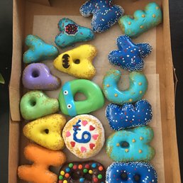 For my sons 6th birthday. Loved the little details and they tasted so great too! For my sons 6th birthday. Loved the little details and they tasted so great too!
