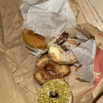 Do-Rite Donuts & Chicken - Donuts Near Me - Chicago, Illinois Do-Rite Donuts & Chicken - Donuts Near Me - Chicago, Illinois