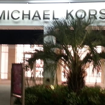 Tanger Outlets Myrtle Beach Hwy 17 - Outlet Stores Near Me - Myrtle Beach, South Carolina Tanger Outlets Myrtle Beach Hwy 17 - Outlet Stores Near Me - Myrtle Beach, South Carolina