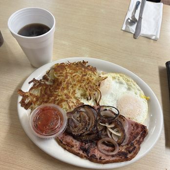 Longhorn Coffee Shop - Ham, eggs, hash browns, I added a side of grilled onions and salsa - American Near Me - Santa Ynez, California Longhorn Coffee Shop - Ham, eggs, hash browns, I added a side of grilled onions and salsa - American Near Me - Santa Ynez, California