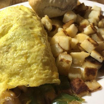Camp 18 Restaurant - American Near Me - Seaside, Oregon
