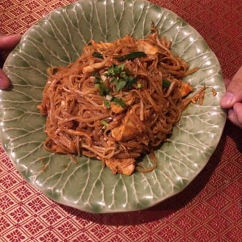Thai Ruby - Chicken pad Thai - Thai Near Me - Flower Mound, Texas