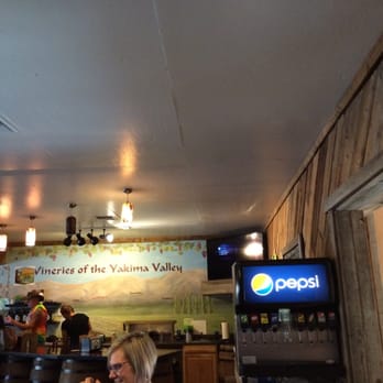 Bron Yr Aur - If you get a pizza roll up your paper plate and make a shot to the bucket to win a free pizza. - Pizza Near Me - Naches, Washington Bron Yr Aur - If you get a pizza roll up your paper plate and make a shot to the bucket to win a free pizza. - Pizza Near Me - Naches, Washington