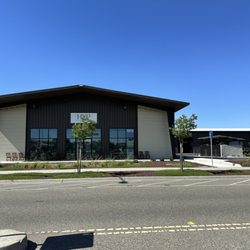 HYP - Front of the business from the road