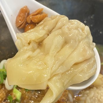 Fun Station - Won ton is massive with shrimp and ground pork inside 7-7-22 - Noodles Near Me - Honolulu, Hawaii