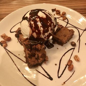 Point 57 - Brownie sundae - Seafood Near Me - Cape Coral, Florida Point 57 - Brownie sundae - Seafood Near Me - Cape Coral, Florida