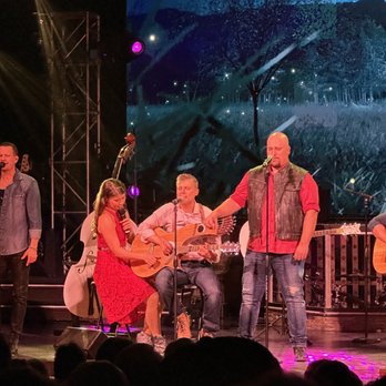 The Haygoods - Performing Arts Near Me - Branson, Missouri