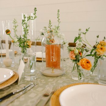 River Road Botanicals - Florists Near Me - Fredericksburg, Texas
