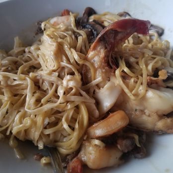 Casablanca - Shrimp n lobster pasta - Seafood Near Me - Miami, Florida Casablanca - Shrimp n lobster pasta - Seafood Near Me - Miami, Florida