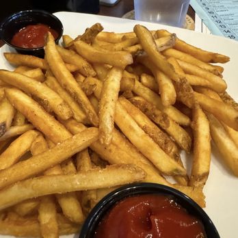 Backstop Bar & Grill - Bars Near Me - Canby, Oregon
