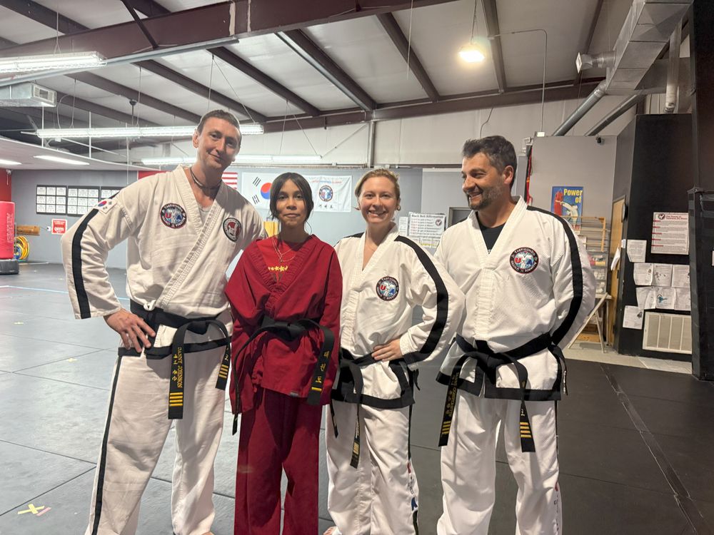 Martial Arts Advantage Logo