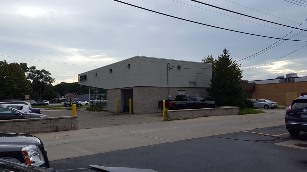 HERTZ RENT A CAR Updated August 2024 38 Reviews 30507 Woodward