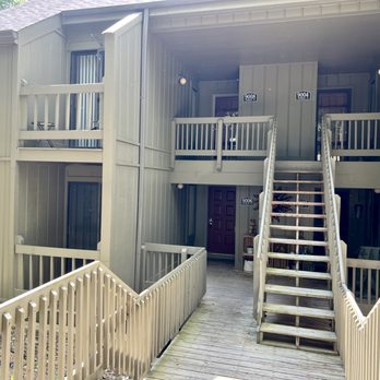 Eagle Pointe Realty - Real Estate Services Near Me - Bloomington, Indiana