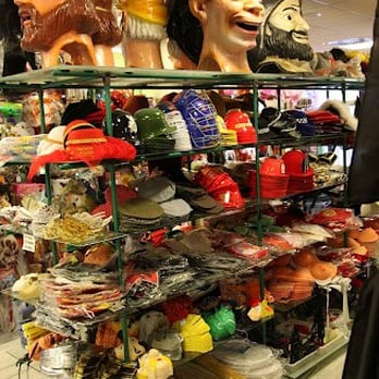 Disfraces Bacanal - Sección de complementos en nuestra tienda - Costumes Near Me - Zaragoza, Z