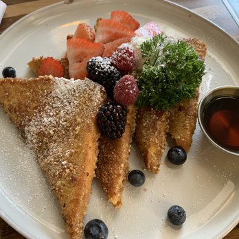 Lapisara Eatery - French toast!!! Yessss - Breakfast & Brunch Near Me - San Francisco, California