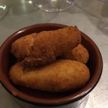L'Avant Comptoir - Tapas Bars Near Me - Paris, 75