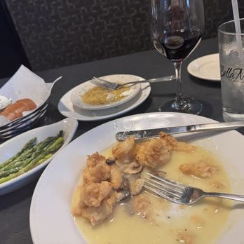 Bella Milano - Shrimp scampi, asparagus and salad. - Italian Near Me - O'Fallon, Illinois