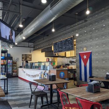 Havana's Cuisine - Dining area looking at the service bar - Cuban Near Me - Central West, Missouri Havana's Cuisine - Dining area looking at the service bar - Cuban Near Me - Central West, Missouri