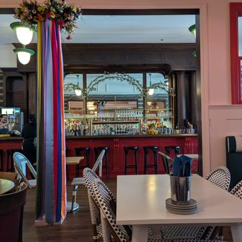 Maypole - The bar (& the maypole) - New American Near Me - Wheaton, Illinois Maypole - The bar (& the maypole) - New American Near Me - Wheaton, Illinois