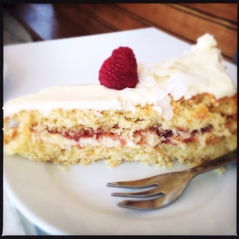 Three Sisters Bake - Cafes Near Me - Killearn, STG