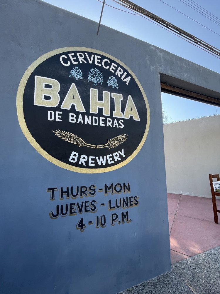 CERVECERÍA BAHIA DE BANDERIA BREWERY 14 Photos Mango 16, Bucerías