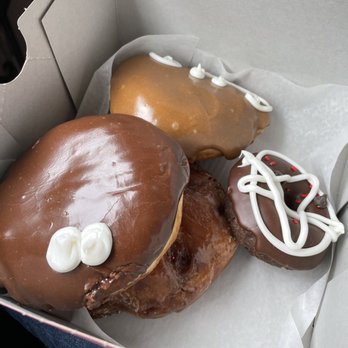 Voodoo Doughnut - Portland Cream - Donuts Near Me - Vancouver, Washington