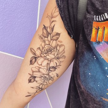 White Fox Tattoo Studio - The healed tattoo - Tattoo Near Me - Tampa, Florida White Fox Tattoo Studio - The healed tattoo - Tattoo Near Me - Tampa, Florida