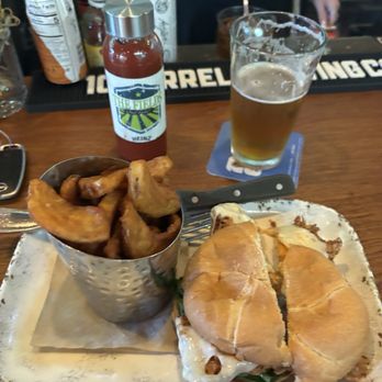 The Fields Bar & Grill - Kickin' Chicken Sandwich and Fries - American Near Me - Portland, Oregon