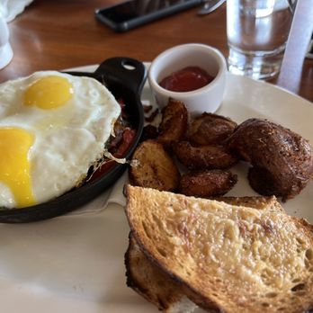 Cooks Tavern - New American Near Me - Tacoma, Washington Cooks Tavern - New American Near Me - Tacoma, Washington
