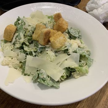 Cheddar's Scratch Kitchen - Caesar salad - American Near Me - Triadelphia, West Virginia