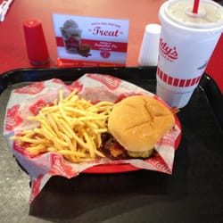 Freddy's Frozen Custard & Steakburgers - #7 Combo